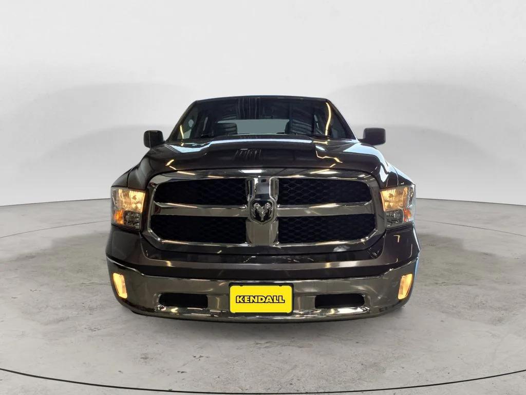 ram ram 1500 classic 2019 1C6RR7KM0KS670796 image ram ram 1500 classic 2019 1C6RR7KM0KS670796 image